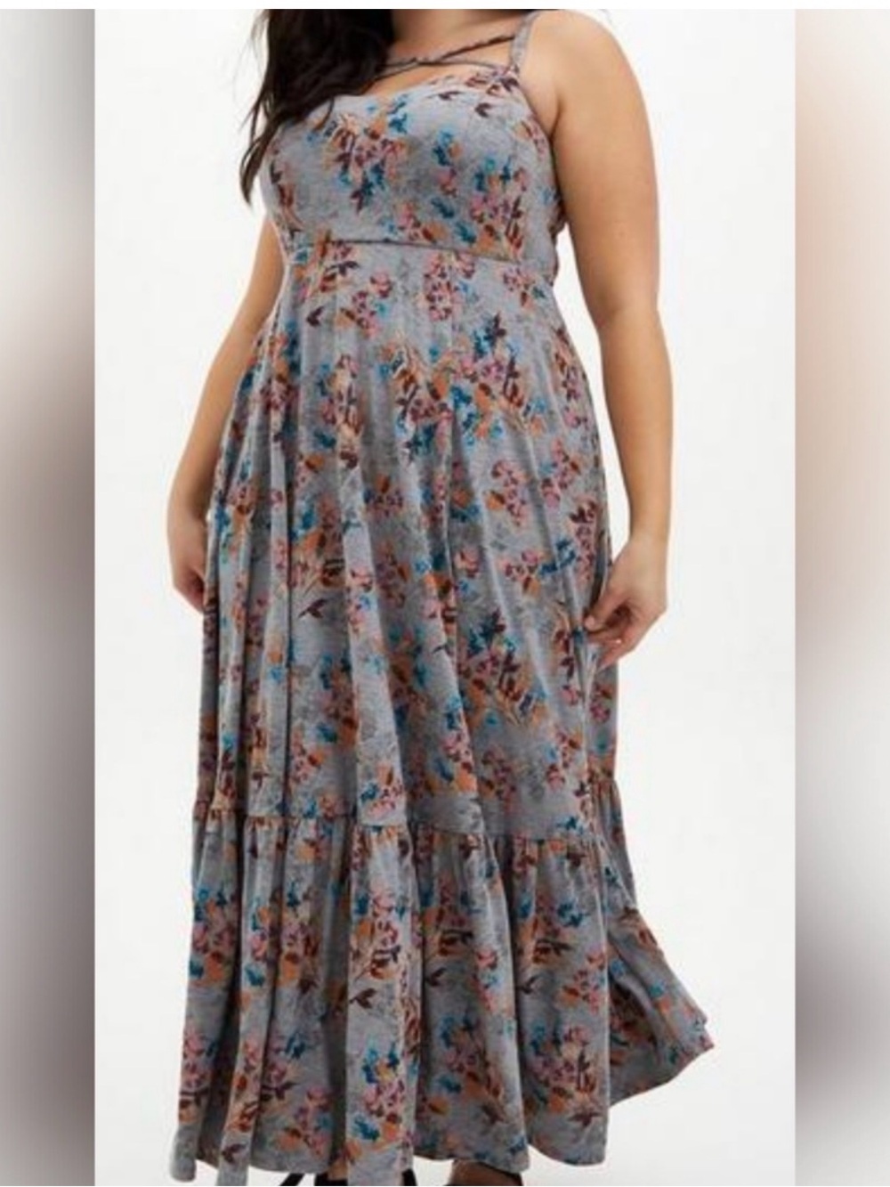 🌿 Boho Beauty! Torrid Heather Grey Floral Tiered Maxi Dress ✨